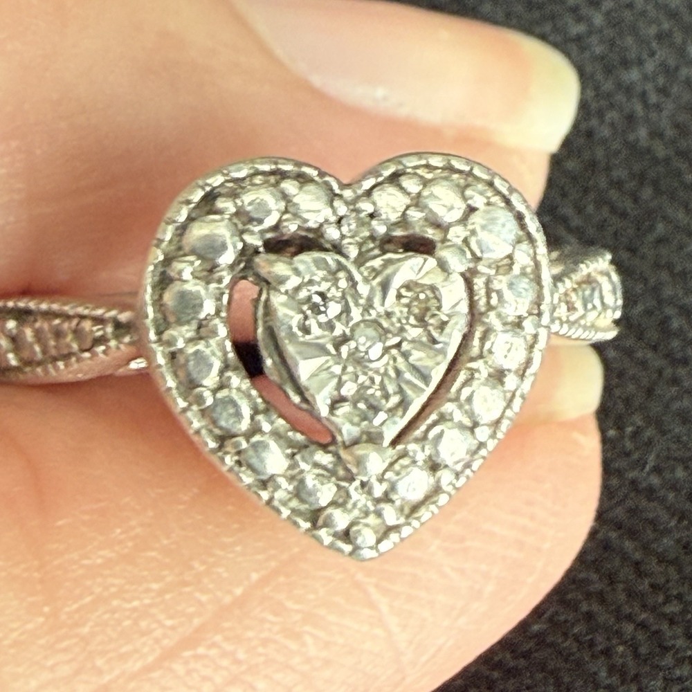 Sterling Silver Marcasite Heart Ring Size 5.5 Vintage Art Deco Style‎